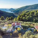 Nina-myrtia Countryside House Skopelos