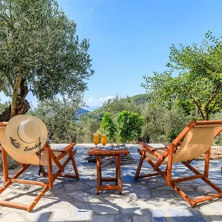 Nina-myrtia Countryside House Skopelos * Ditropo